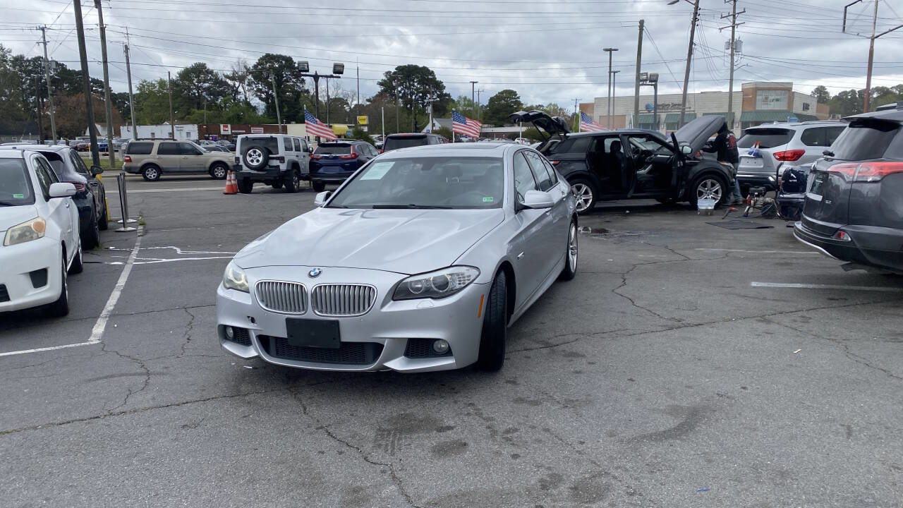 Used 2013 BMW 550i Sedan RWD image 17