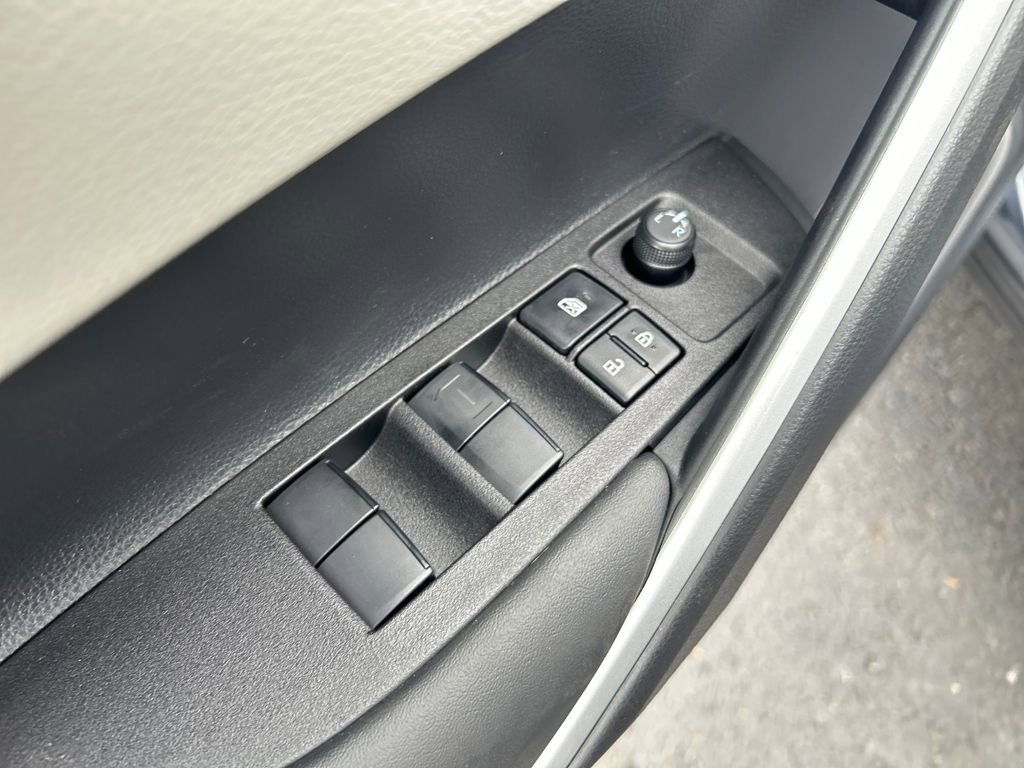 New 2026 Toyota Corolla Cross L image 19