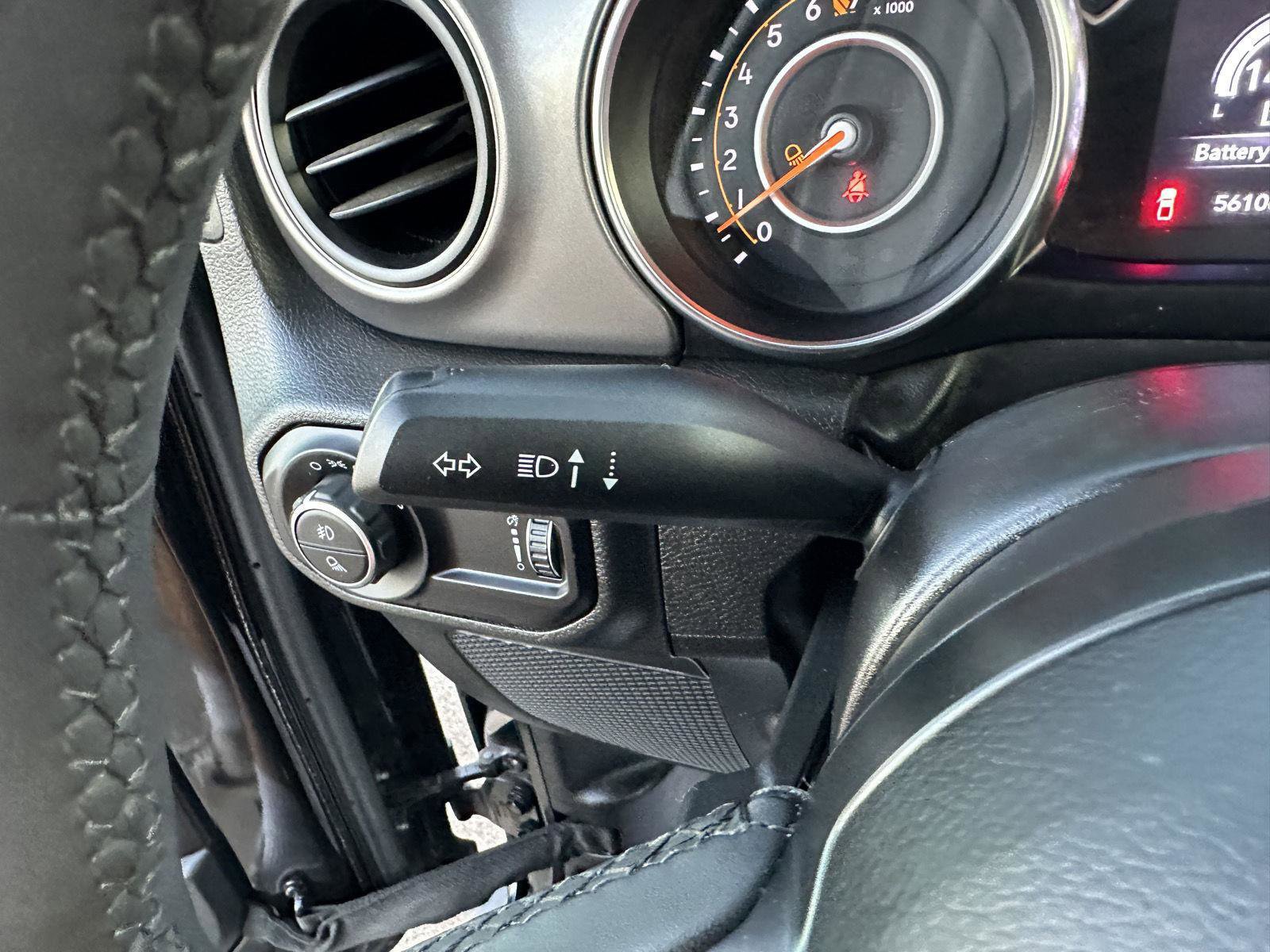 Used 2023 Jeep Gladiator Sport image 24