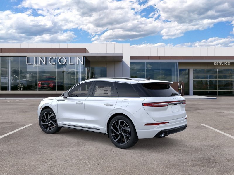 New 2025 Lincoln Corsair Grand Touring w/ Equipment Group 302A AWD/4WD image 4
