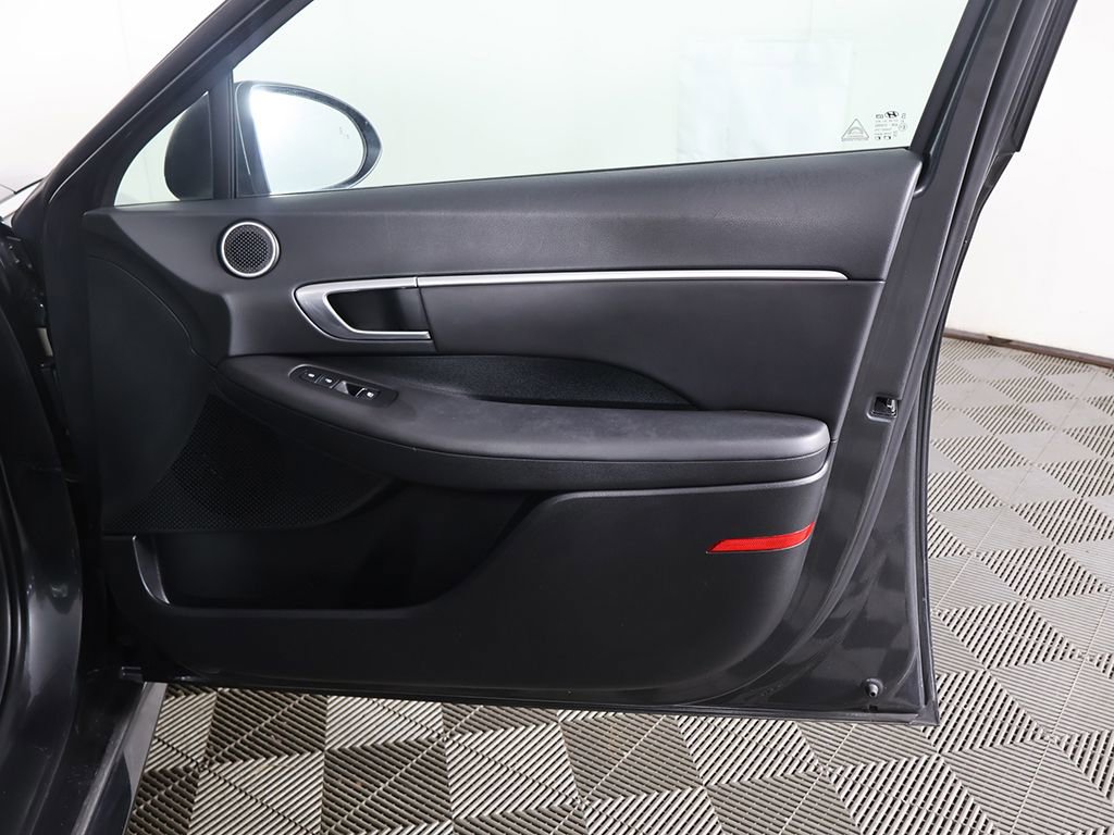 Used 2023 Hyundai Sonata SEL w/ Convenience Package FWD image 24