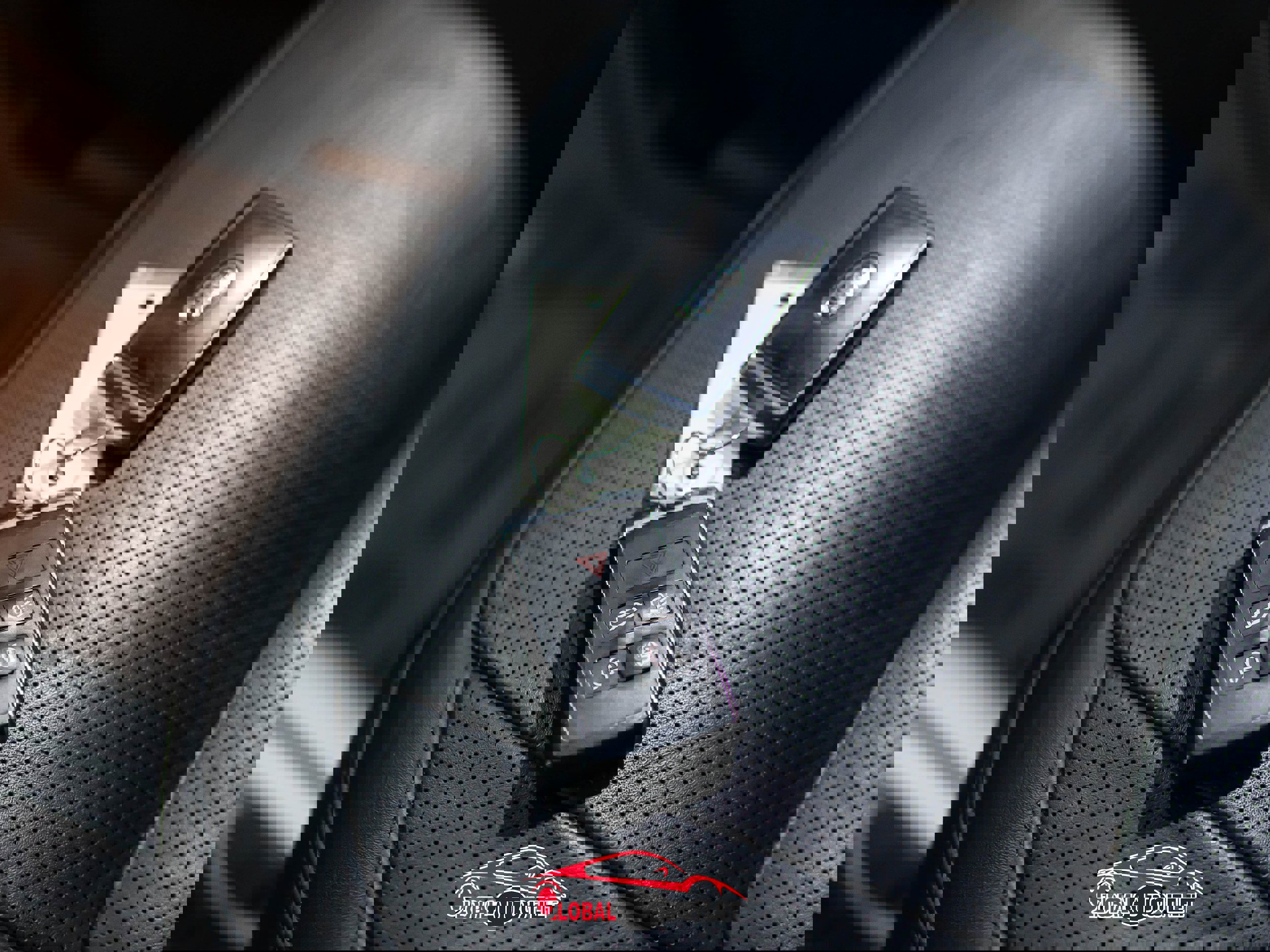 Used 2018 Land Rover Range Rover Long Wheelbase Supercharged image 55