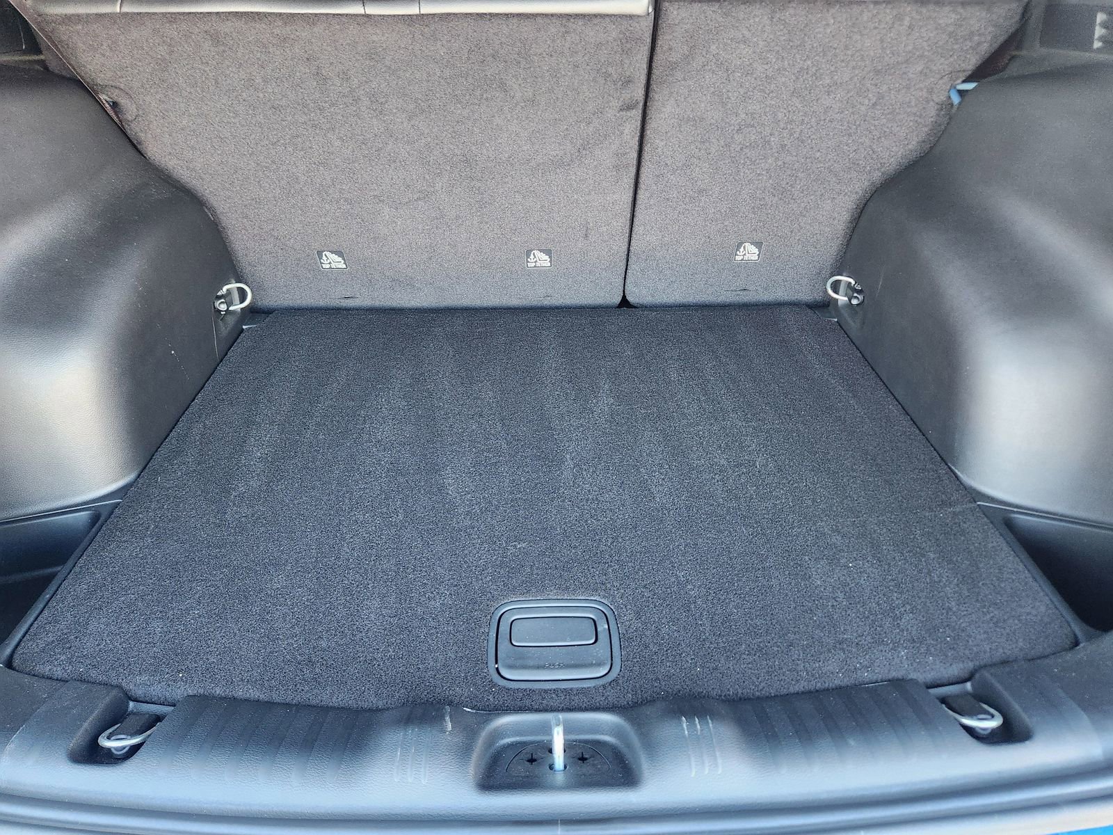 New 2025 Jeep Compass Trailhawk image 28