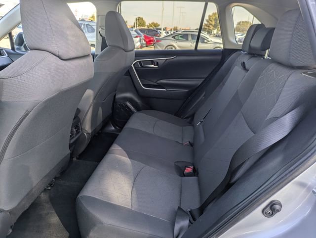 Used 2024 Toyota RAV4 XLE image 27
