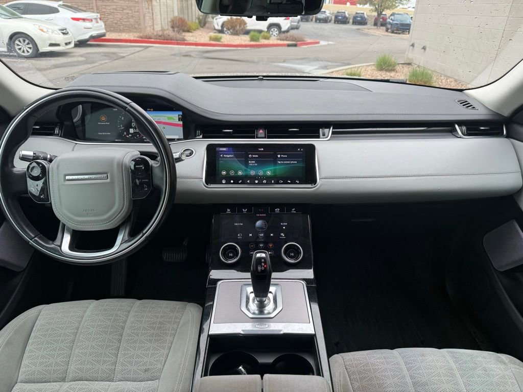 Used 2020 Land Rover Range Rover Evoque SE image 13