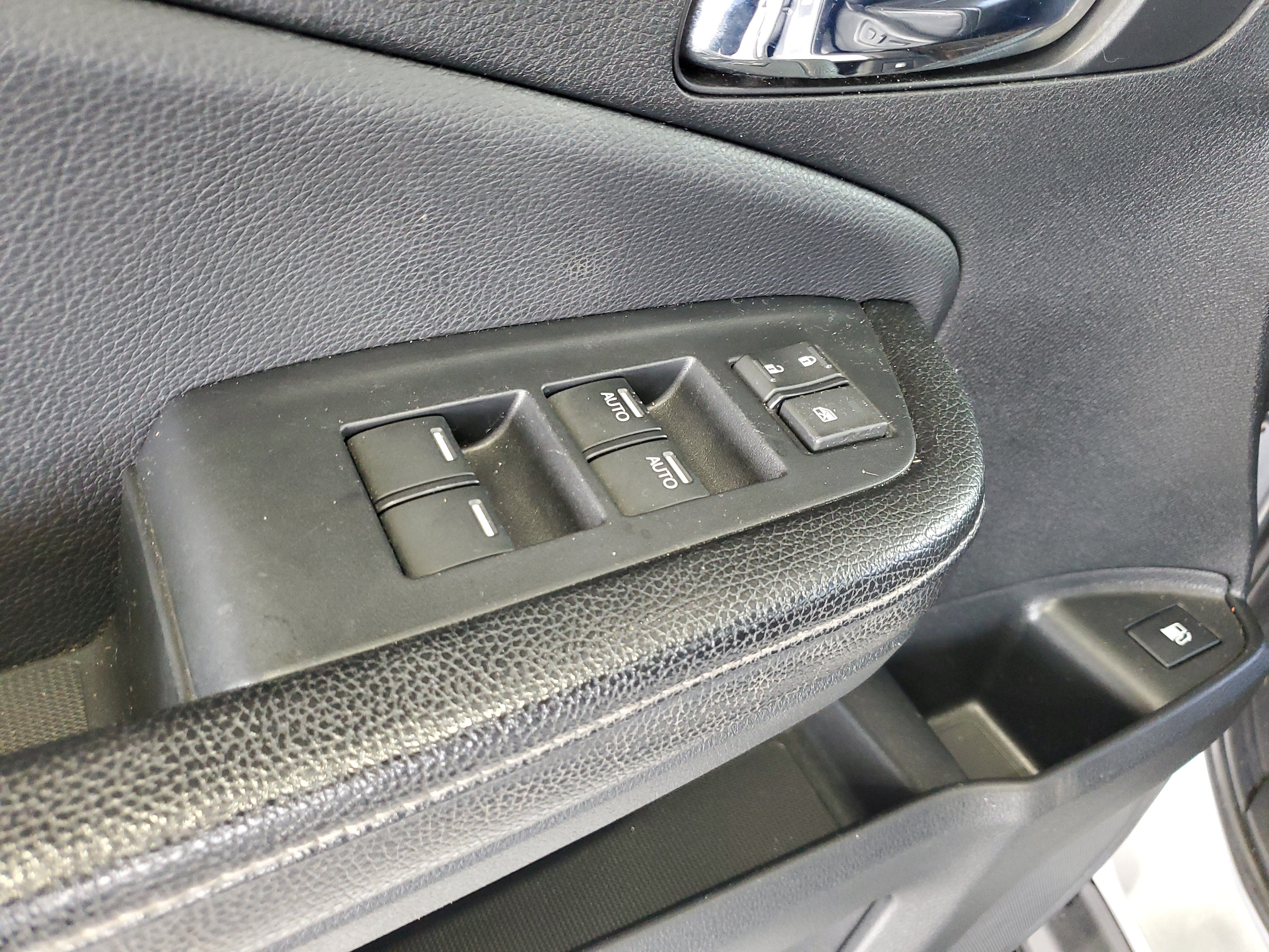 Used 2017 Honda Ridgeline RTL-T image 16