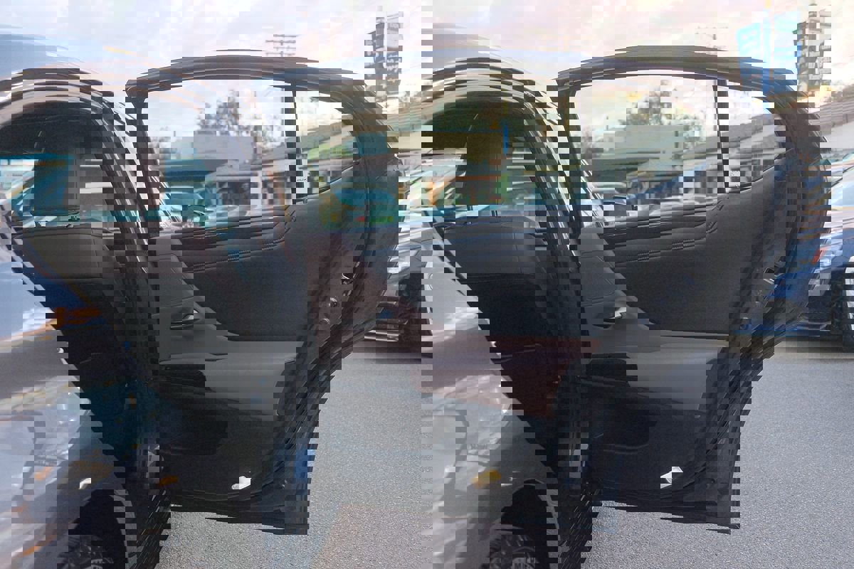 Used 2023 Lexus ES 350 image 25