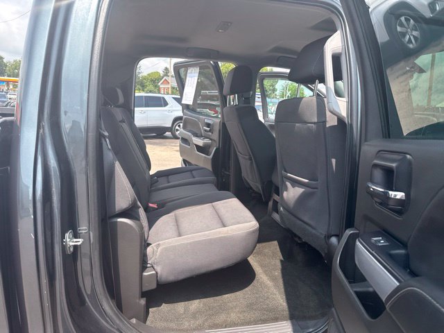 Used 2018 Chevrolet Silverado 1500 LT w/ All Star Edition AWD/4WD image 11