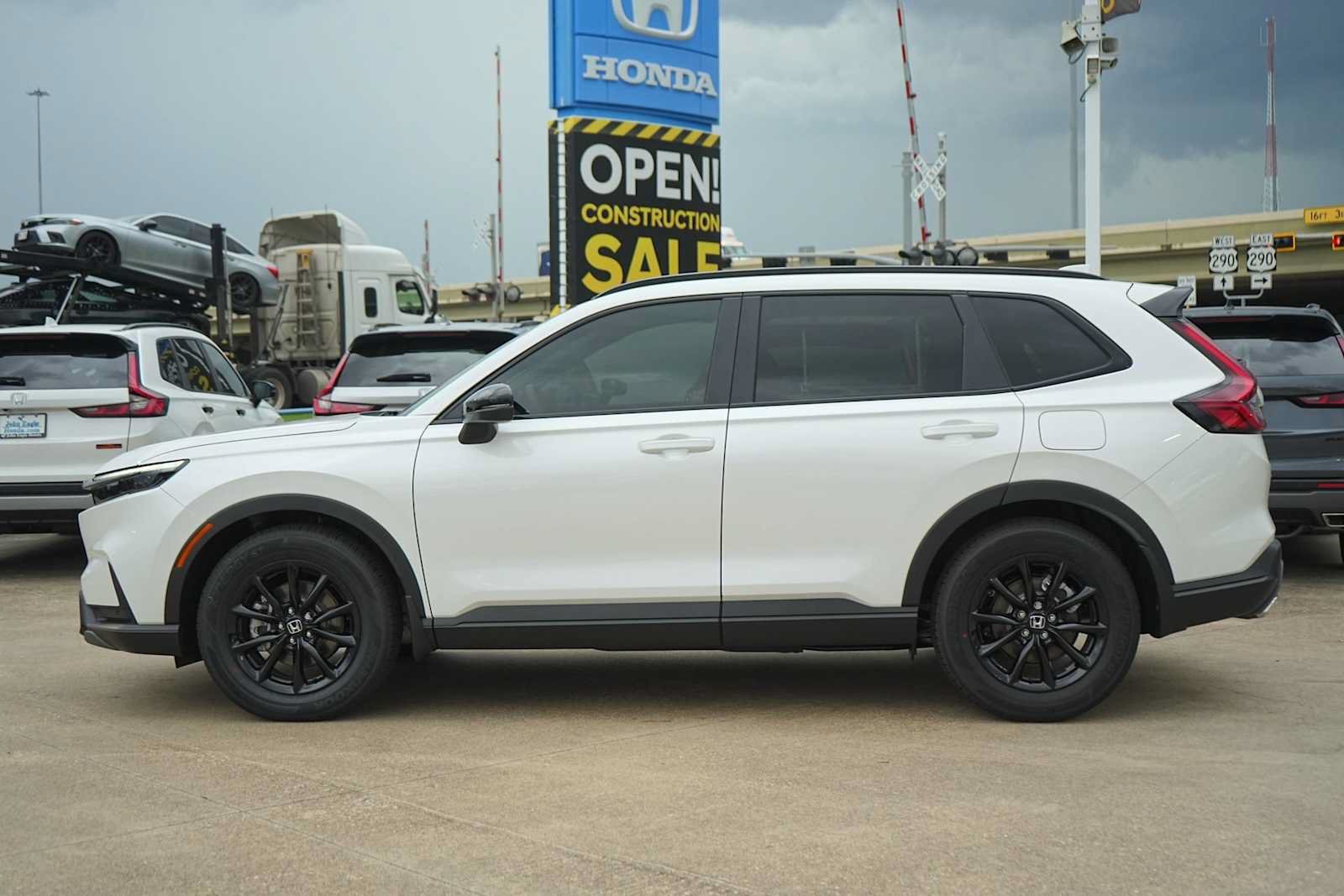 New 2027 Honda CR-V Sport image 3