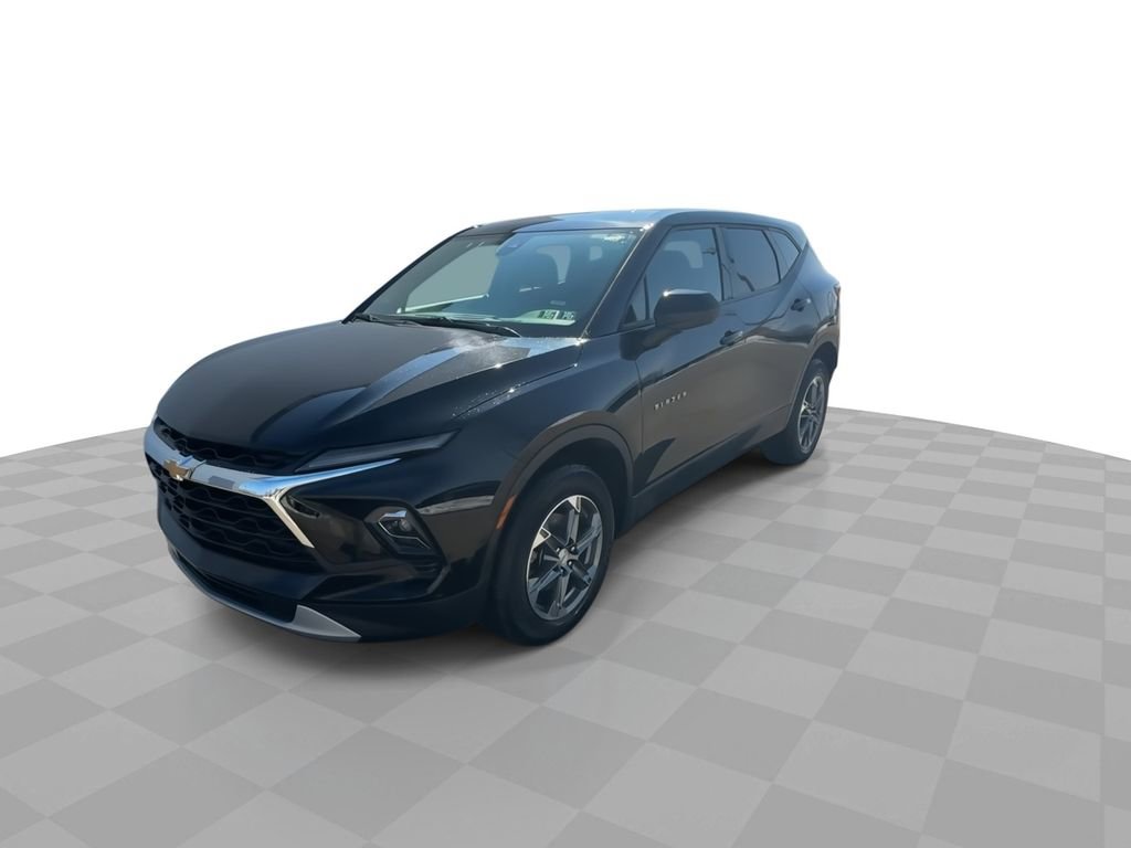 Certified 2025 Chevrolet Blazer LT image 4