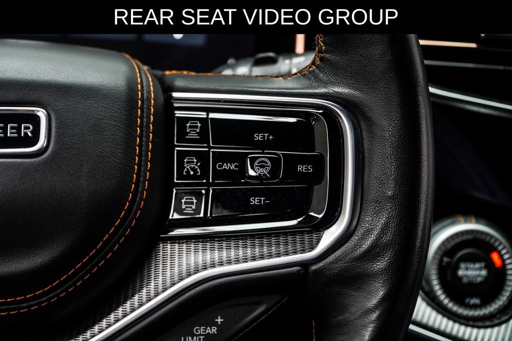 Used 2023 Jeep Grand Wagoneer Series III w/ Rear Seat Video Group 1 AWD/4WD image 32
