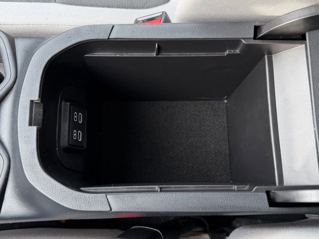 Used 2023 Toyota RAV4 XLE w/ Convenience Package image 23