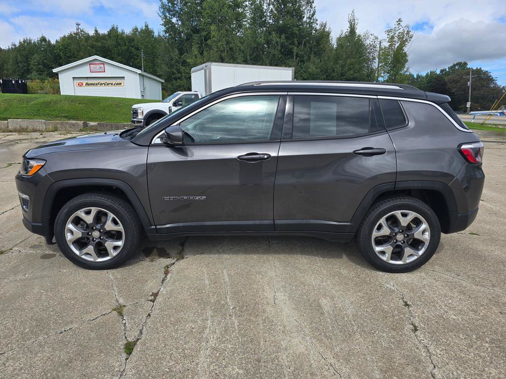 Used 2021 Jeep Compass Limited w/ Elite Interior Group AWD/4WD image 6