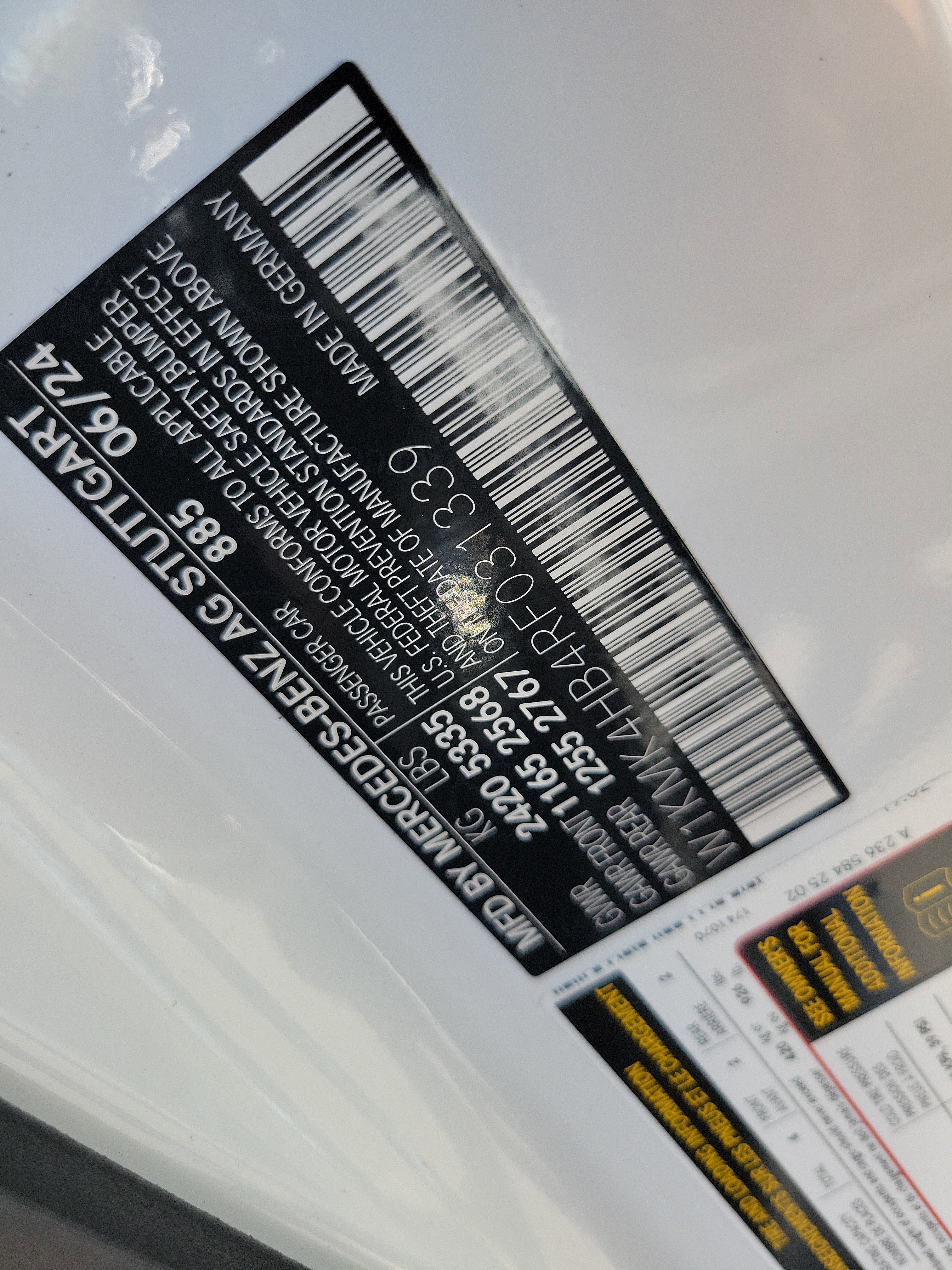 Used 2024 Mercedes-Benz CLE 300 4MATIC Cabriolet image 31