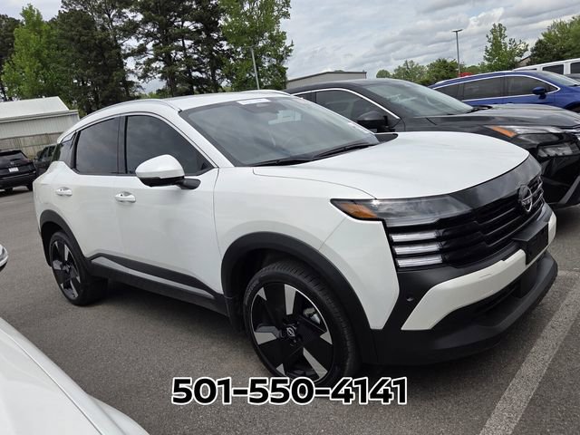 Used 2025 Nissan Kicks SR image 2