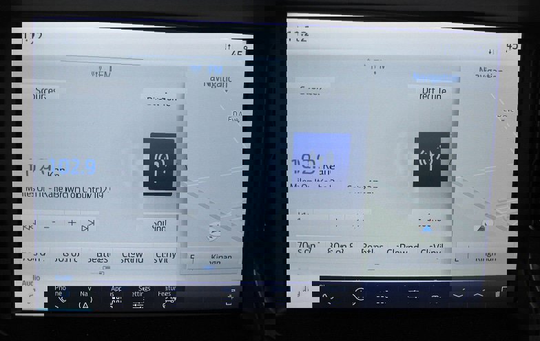 Used 2023 Ford Bronco Wildtrak image 13