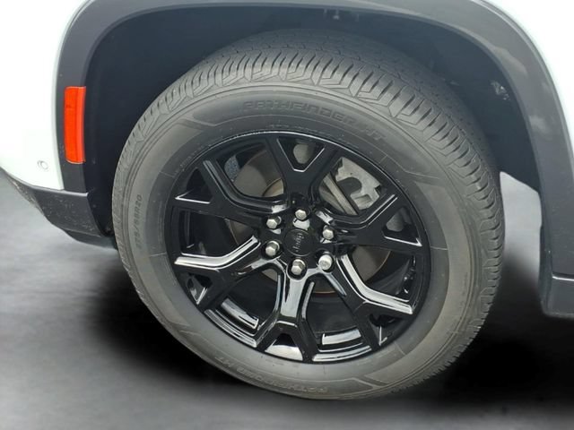 Used 2022 Jeep Wagoneer Series II RWD image 18