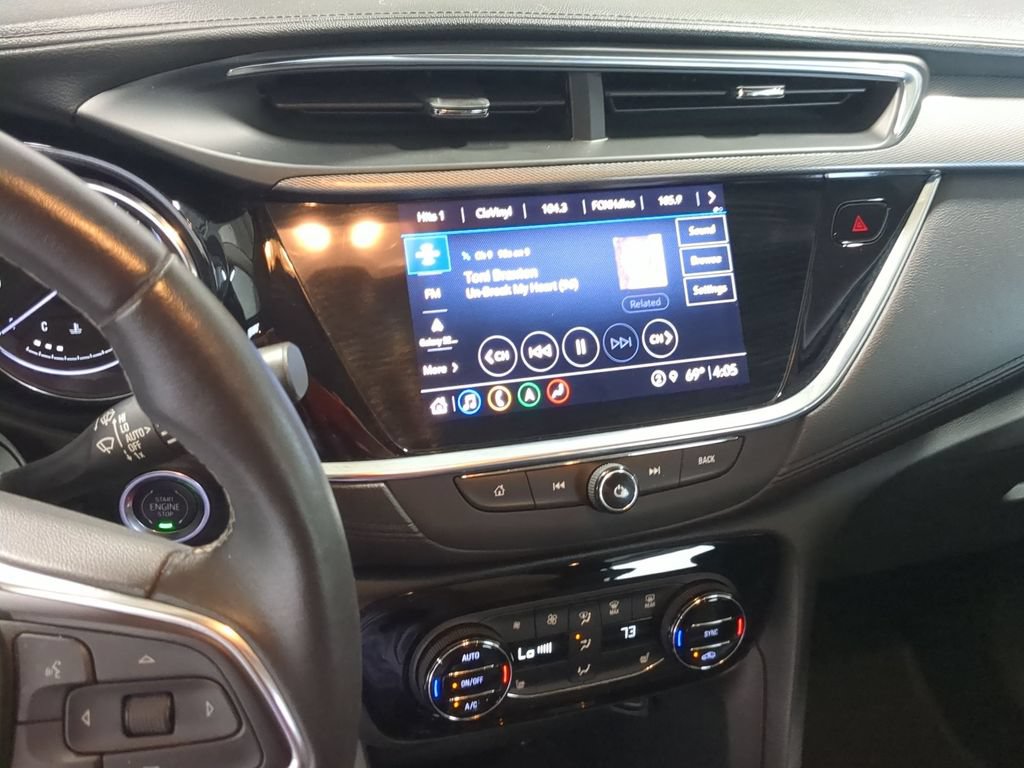 Used 2021 Buick Encore GX Essence w/ Advanced Technology Package AWD/4WD image 34