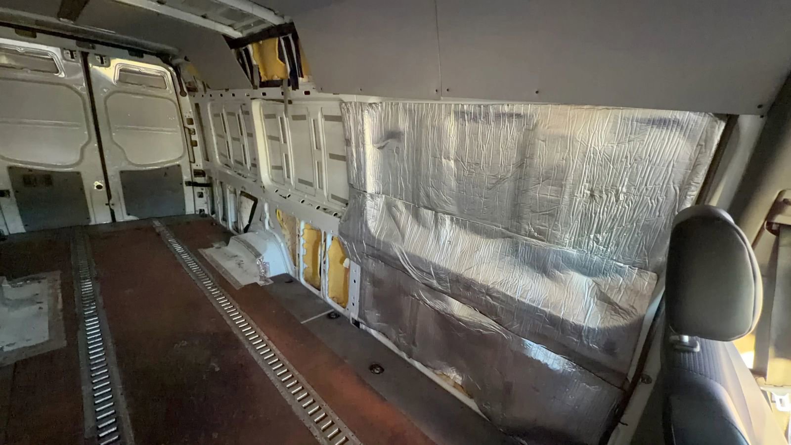 Used 2015 Mercedes-Benz Sprinter 3500 image 27