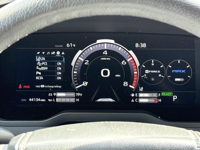 Used 2023 Toyota Sequoia Limited image 24