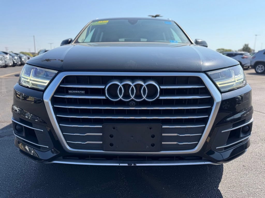 Used 2019 Audi Q7 3.0T Premium Plus w/ Premium Plus Package AWD/4WD image 2