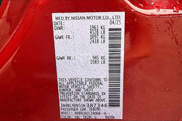 Used 2025 Nissan Altima 2.5 SV FWD image 19