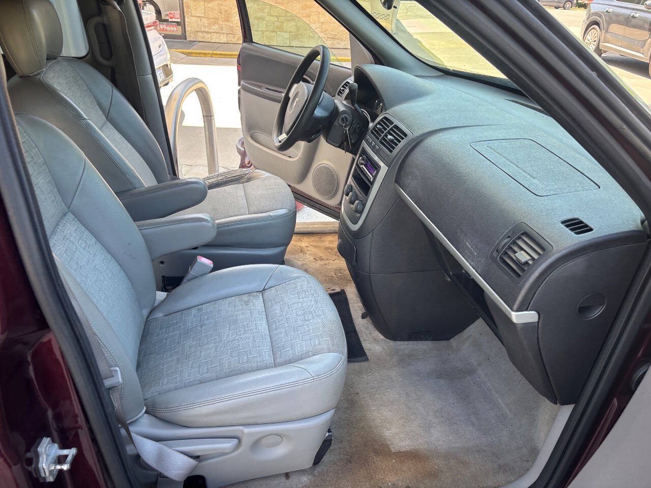 Used 2009 Pontiac Montana SV6 FWD image 18