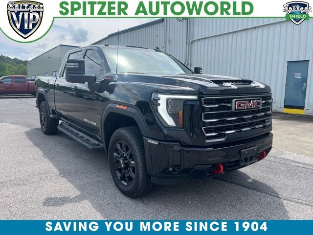 Used 2025 GMC Sierra 2500 AT4 w/ Technology Package AWD/4WD image 1