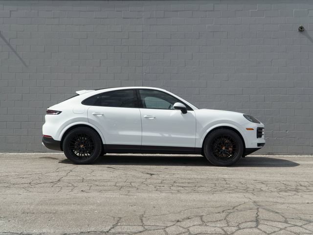 New 2026 Porsche Cayenne Coupe image 8