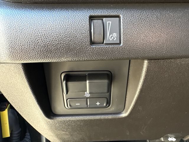 Certified 2023 Chevrolet Colorado Trail Boss w/ Advanced Trailering Package AWD/4WD image 25