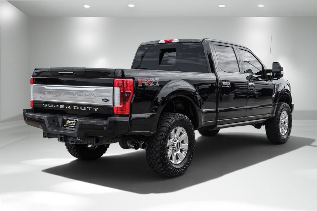 Used 2017 Ford F250 Platinum w/ Platinum Ultimate Package AWD/4WD image 7