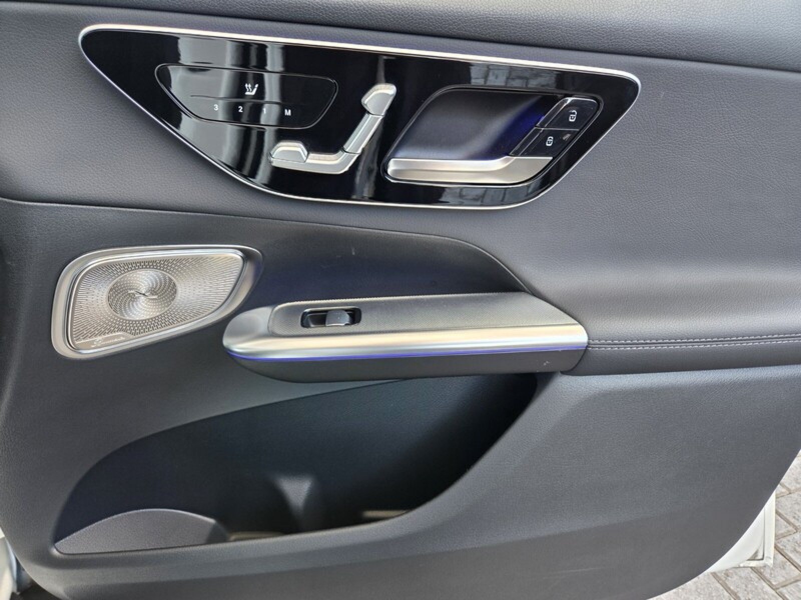 Certified 2026 Mercedes-Benz GLC 300 4MATIC image 22
