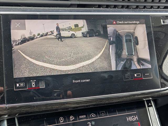 Certified 2023 Audi Q7 2.0T Premium w/ Convenience Package image 10