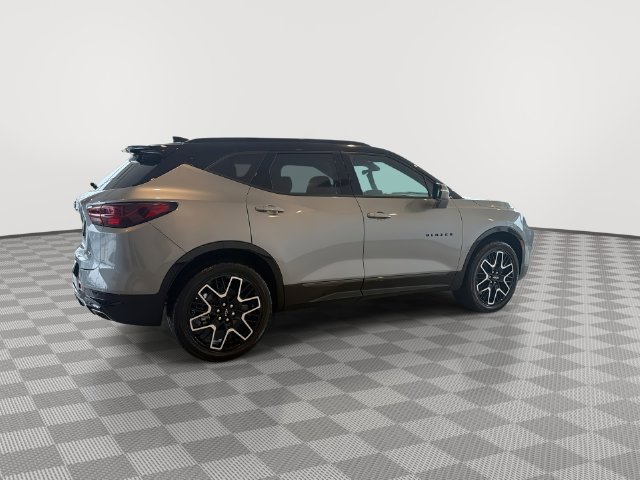 New 2026 Chevrolet Blazer RS w/ Driver Confidence II Package FWD image 11