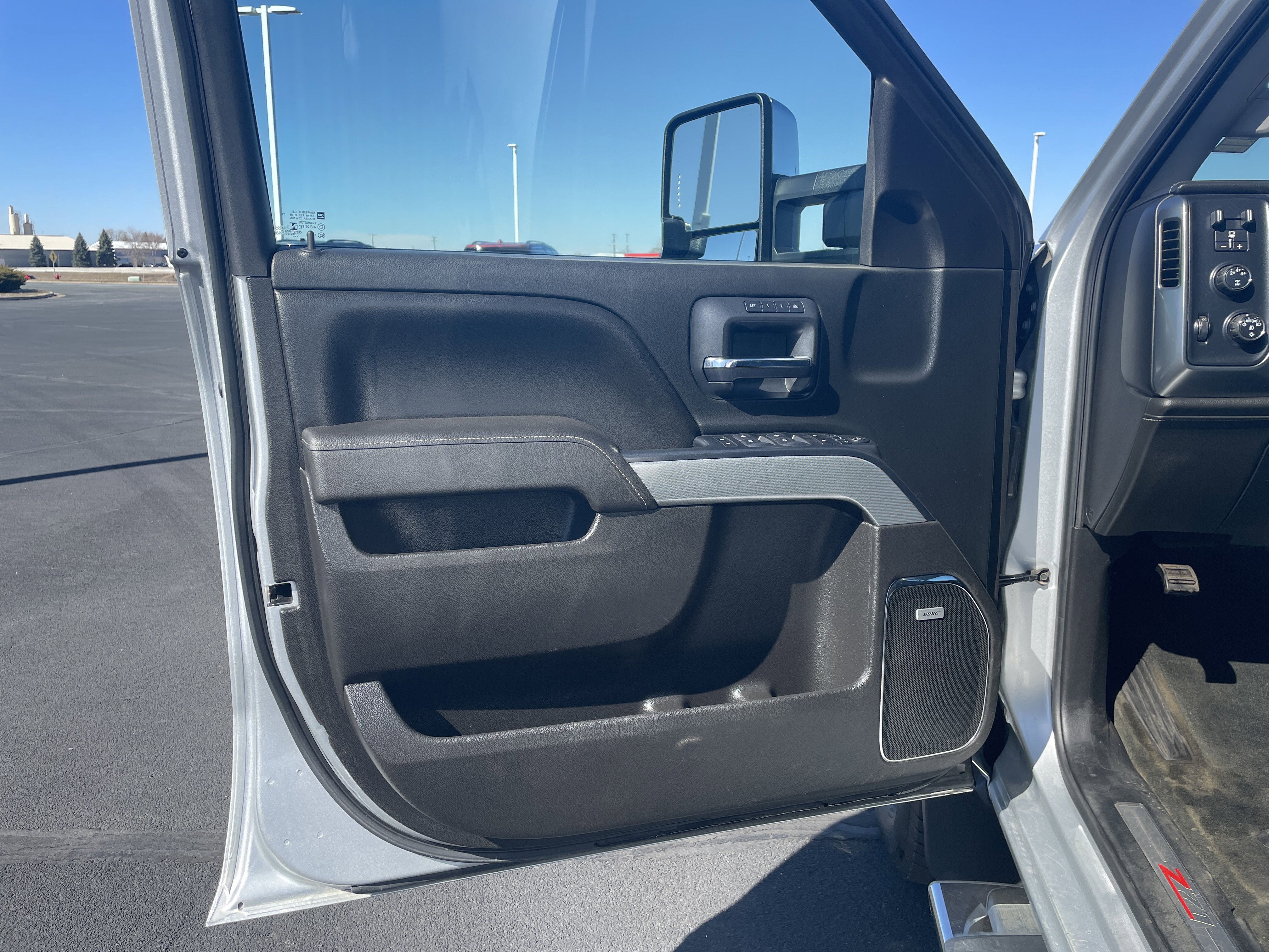 Used 2016 Chevrolet Silverado 2500 LTZ w/ Duramax Plus Package image 19