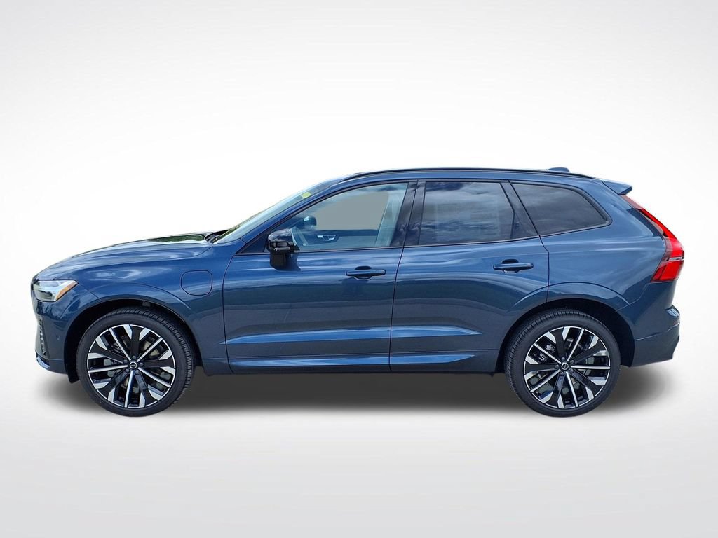 New 2026 Volvo XC60 T8 Ultra w/ Protection Package Premier AWD/4WD image 5