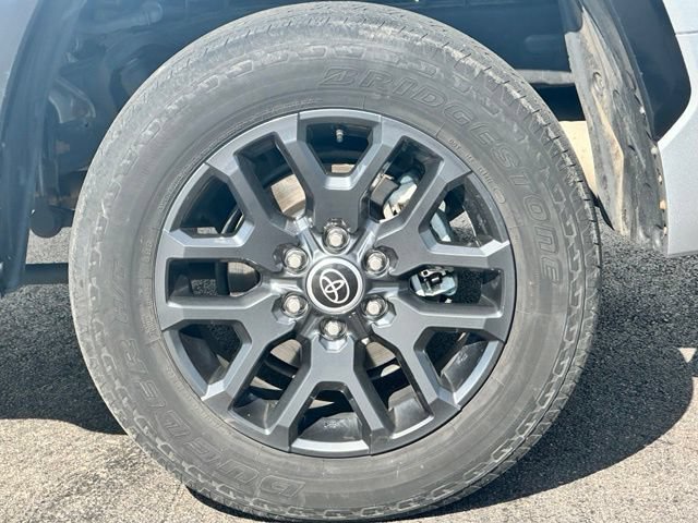 Used 2023 Toyota Tundra Platinum AWD/4WD image 7