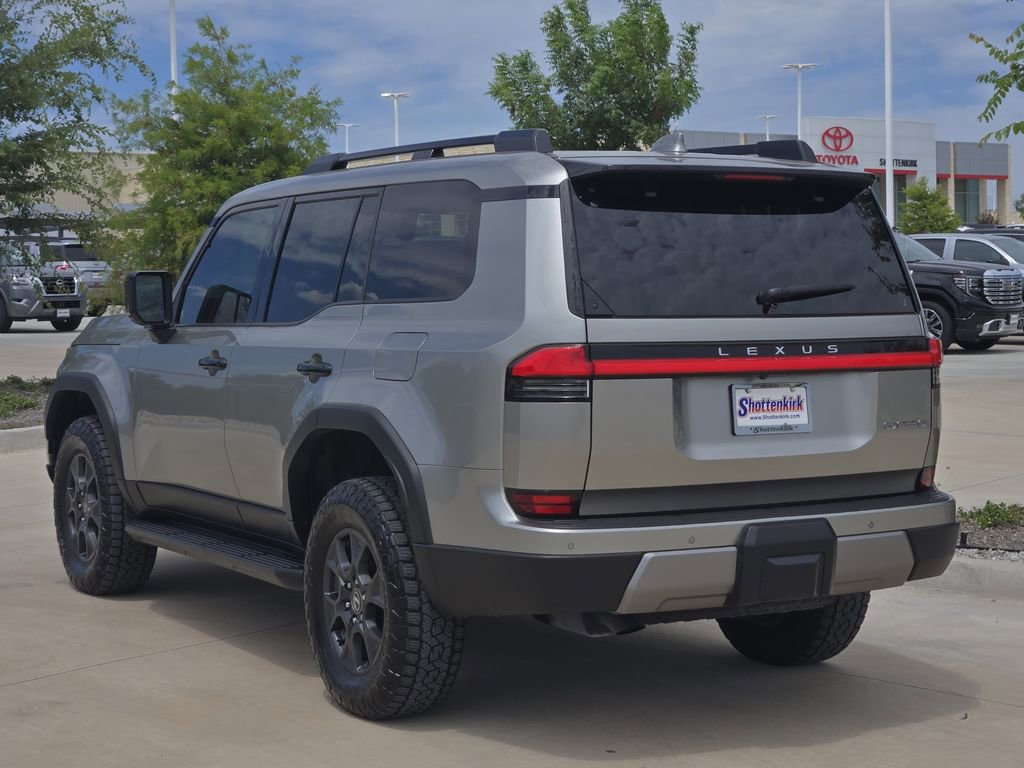 Used 2024 Lexus GX 550 image 5