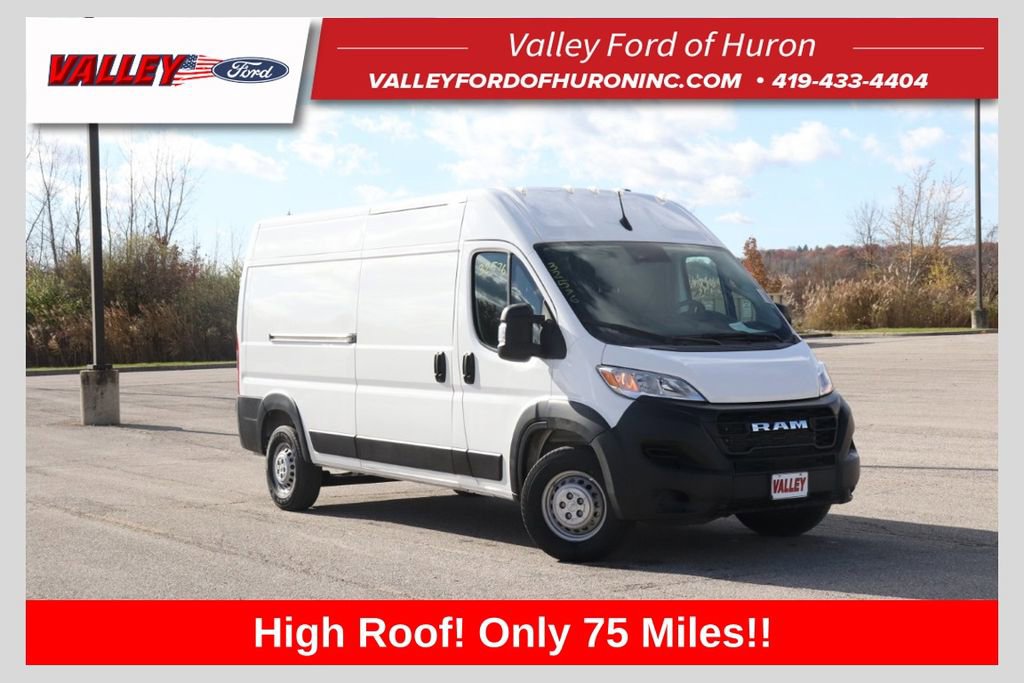 Used 2024 RAM ProMaster 2500 FWD image 1
