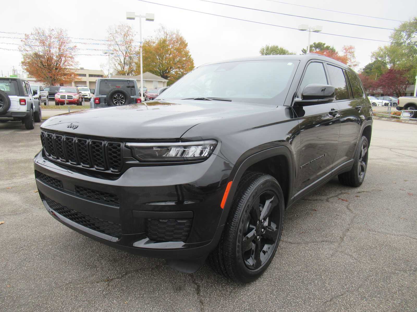 New 2025 Jeep Grand Cherokee L Altitude