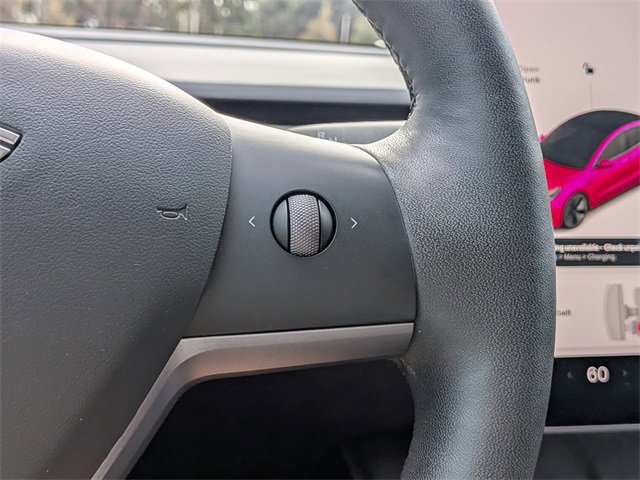 Used 2021 Tesla Model 3 Standard Range Plus image 31