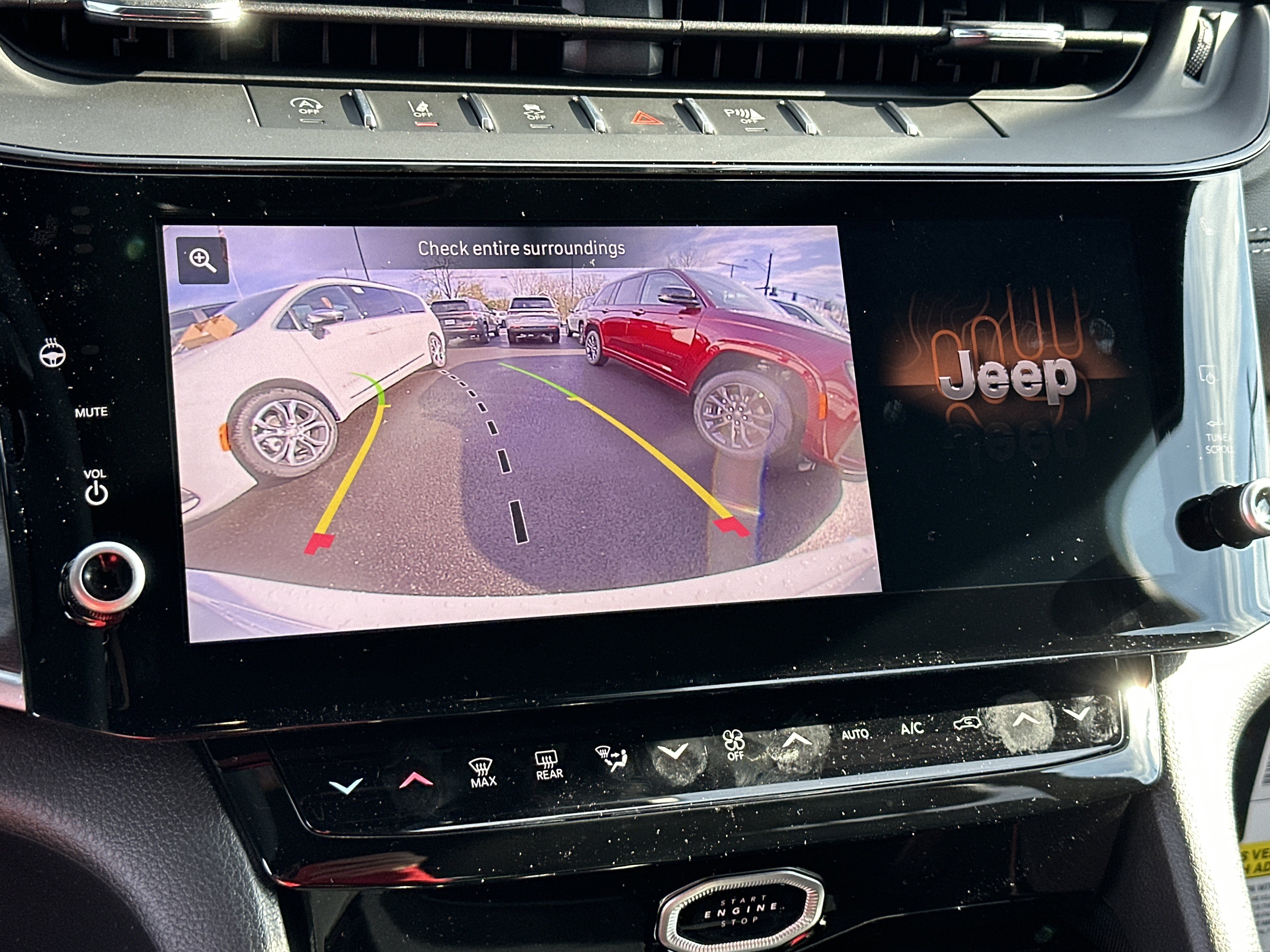 New 2026 Jeep Grand Cherokee Limited image 8