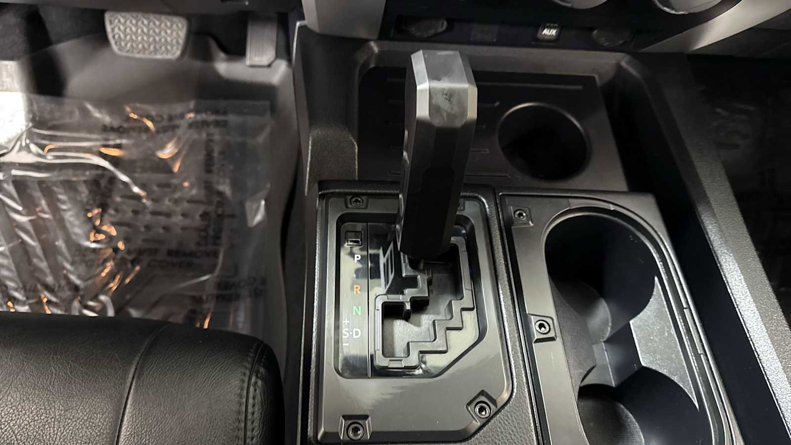 Certified 2017 Toyota Tundra SR5 image 21