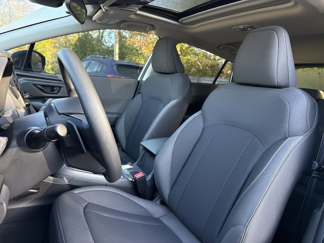 Used 2025 Subaru Crosstrek 2.0i Premium image 12