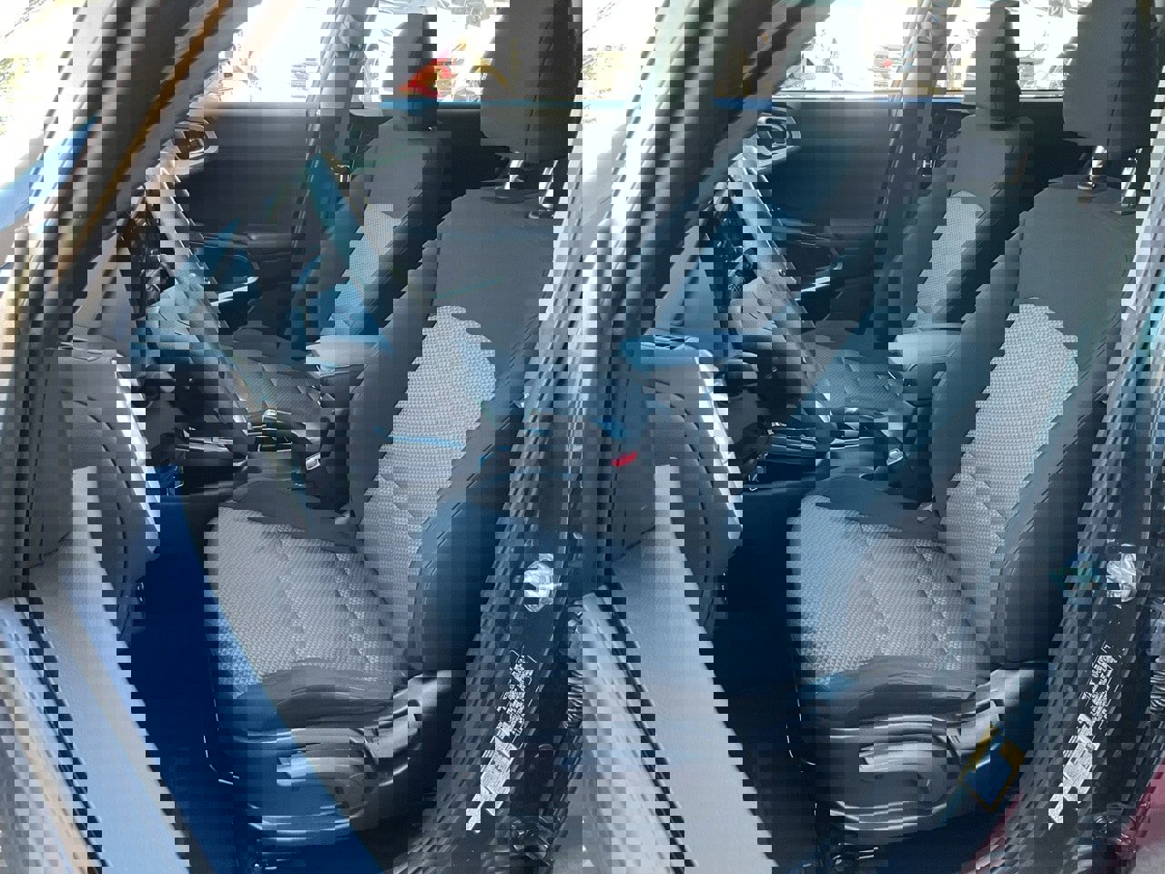 Used 2025 Kia Soul LX w/ LX Technology Package image 14