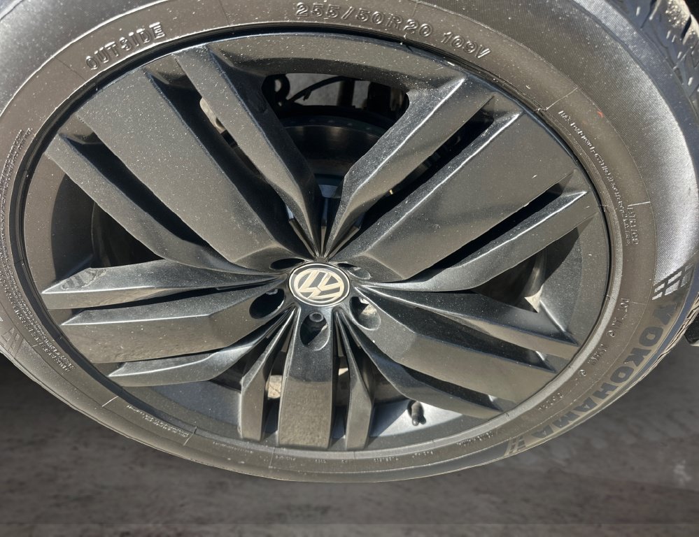 Used 2018 Volkswagen Atlas SEL Premium AWD/4WD image 17