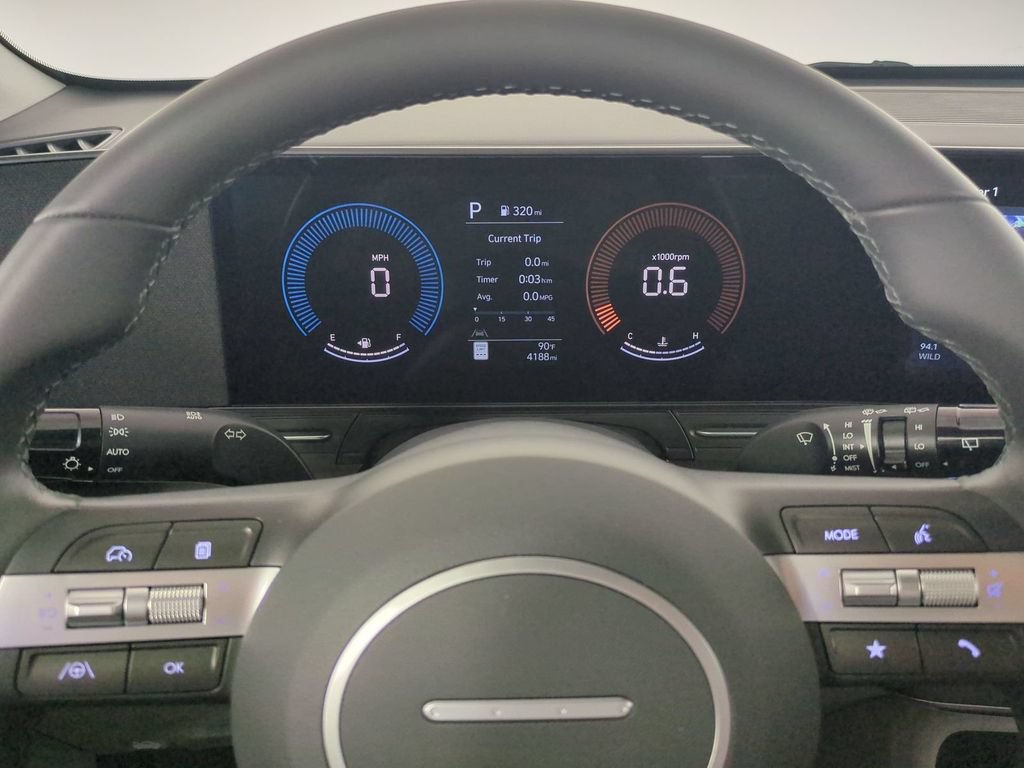 Used 2025 Hyundai Kona SEL FWD image 33