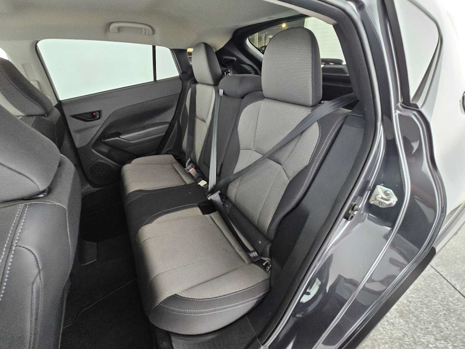 Used 2024 Subaru Crosstrek 2.0i Premium AWD/4WD image 17