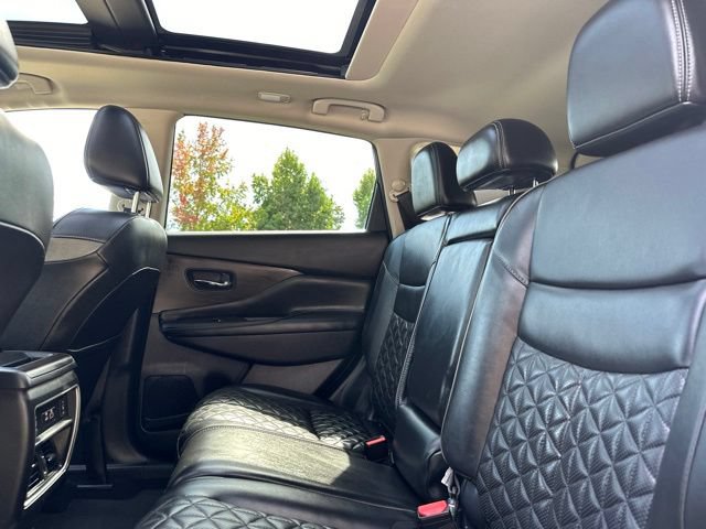 Used 2020 Nissan Murano Platinum w/ Cargo Package AWD/4WD image 16