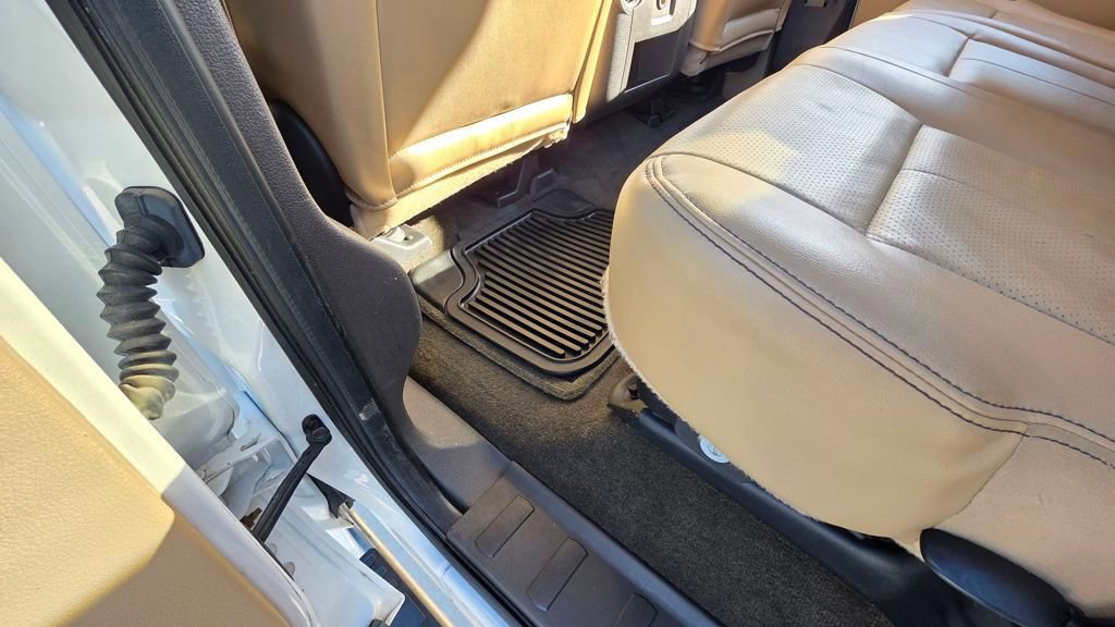 Used 2012 Ford F250 Lariat w/ Snow Plow Prep Pkg image 19